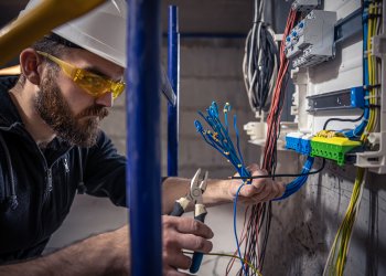 Evde elektrik kaçağı neden olur